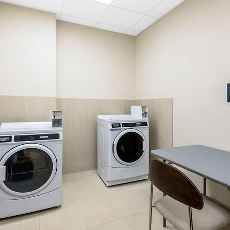 Hilton Garden Inn Longmont Ngoại thất bức ảnh