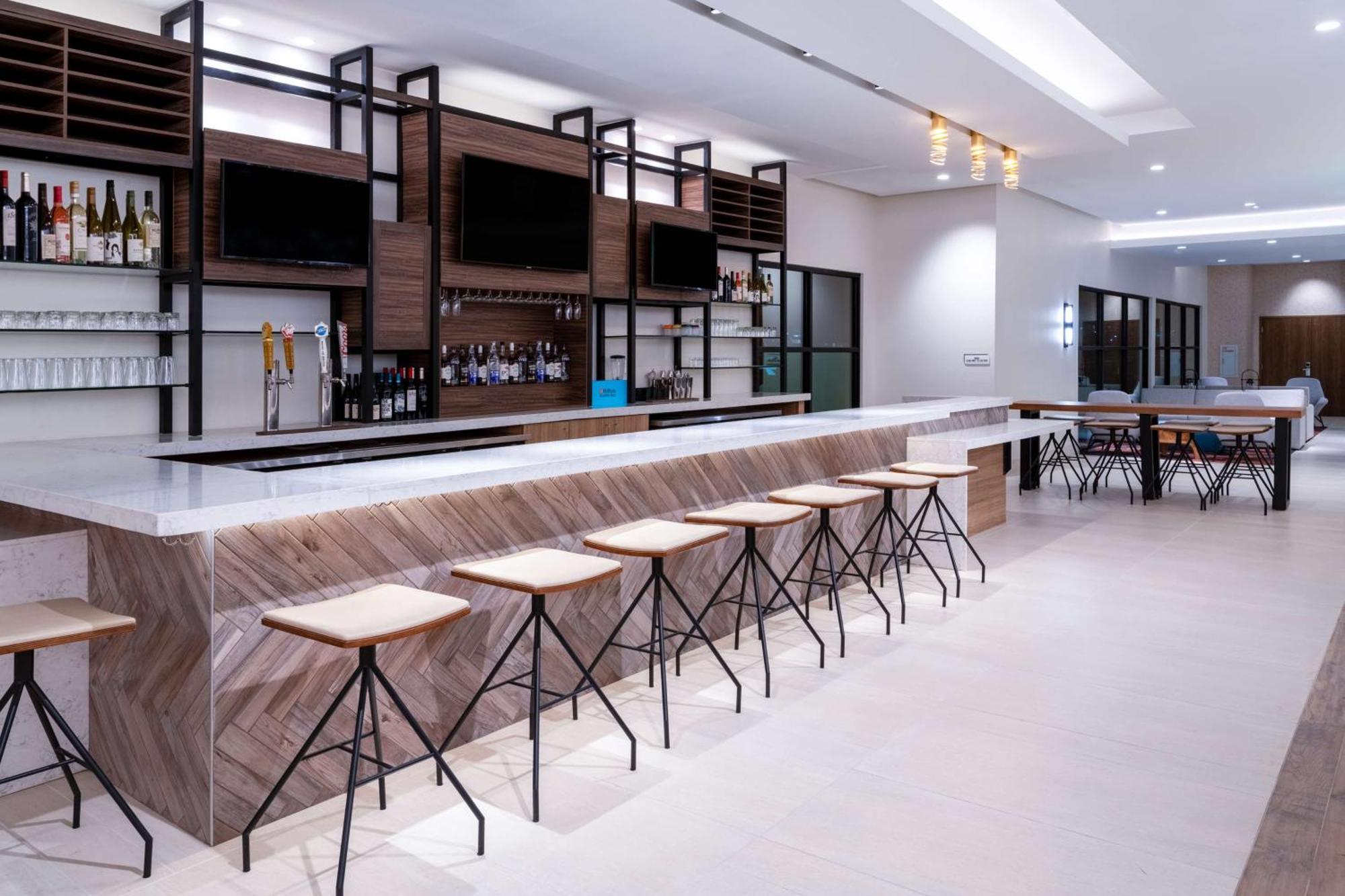 Hilton Garden Inn Longmont Ngoại thất bức ảnh